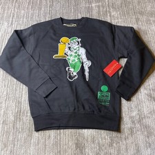 Boston Celtics Collecting and Fan Guide 33