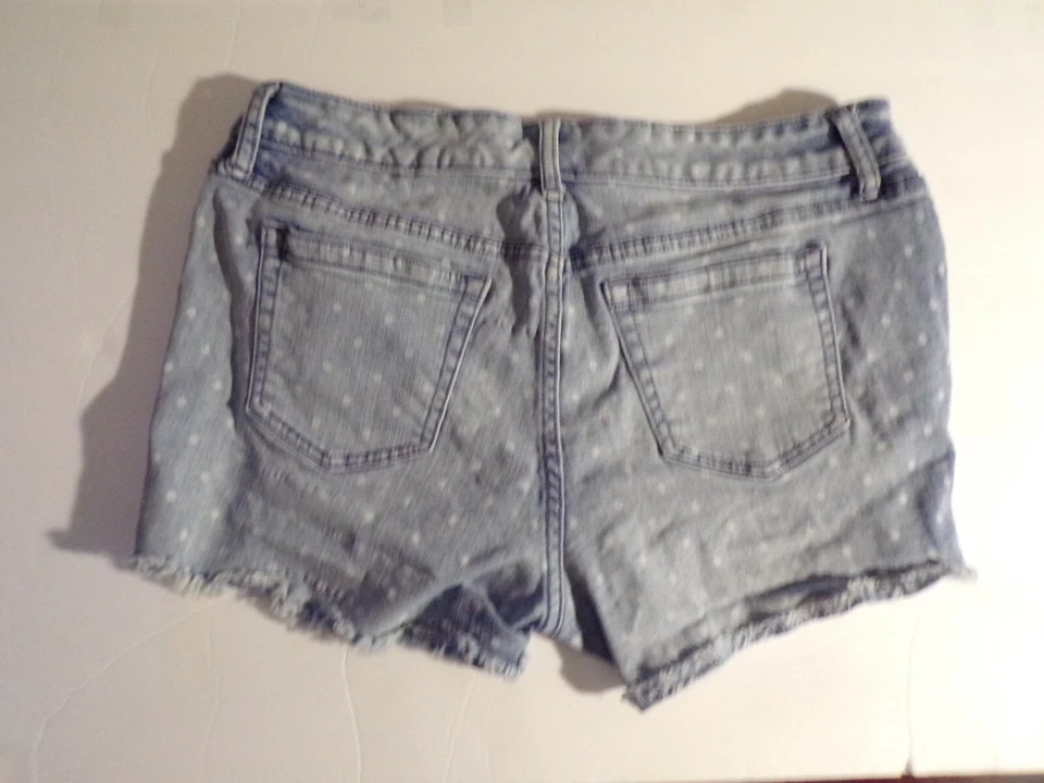 Pantalones Cortos Denim Torrid Mujer Talla 10 Desgastados Corte Poka Dot Medidas 32W/3L Foto 3 de 3