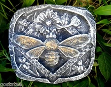 Bee small stepping stone mold plaster cement concrete mould 8" x 7" x 1"