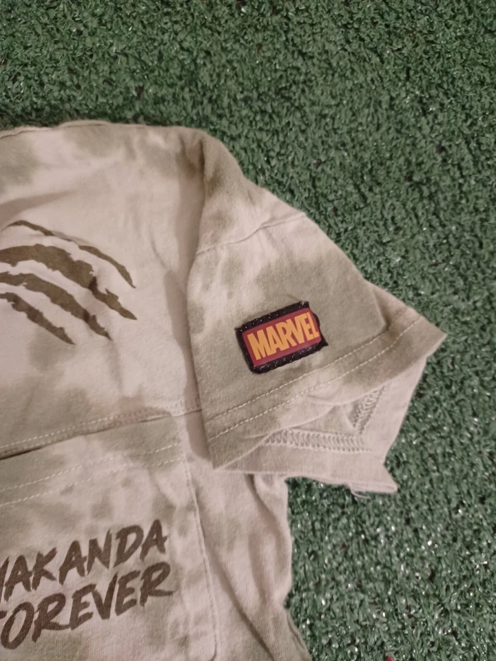 Camiseta Juvenil Negra Pantera Wakanda Forever Bolsillo Talla XS Foto 4 de 4