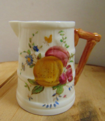 Royal Worcester Bone China Mini Creamer Delecta England 2.75 