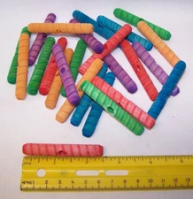 25 Bird Toy Parts 2-1/2" x 3/8" Thick Colored Wood Spiral Logs Parrot Toy W/Hole