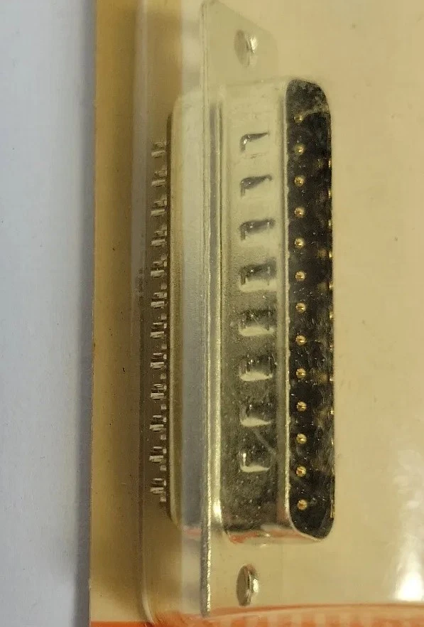 Radioshack D-Sub Male Solder-Type  Connector 25 Position 276-1547 NIP - Image 2 of 4