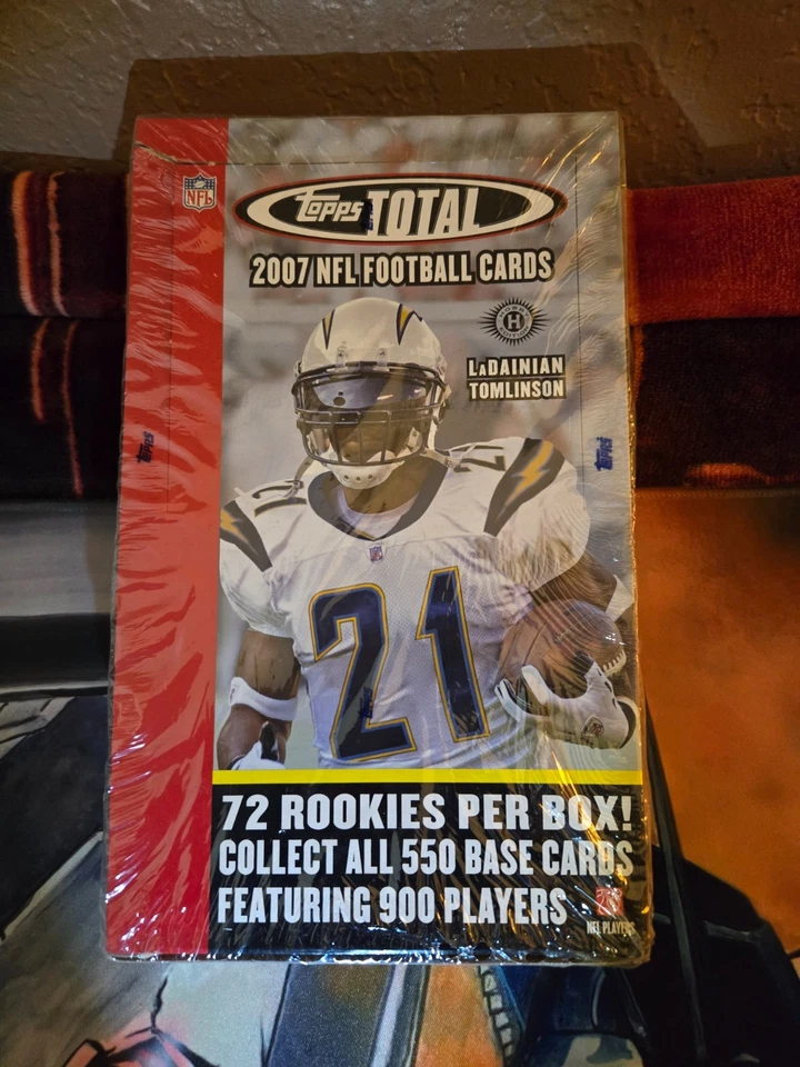 2007 Topps Total Football Hobby Box, Brand NEW + Sealed - Image 4 of 4