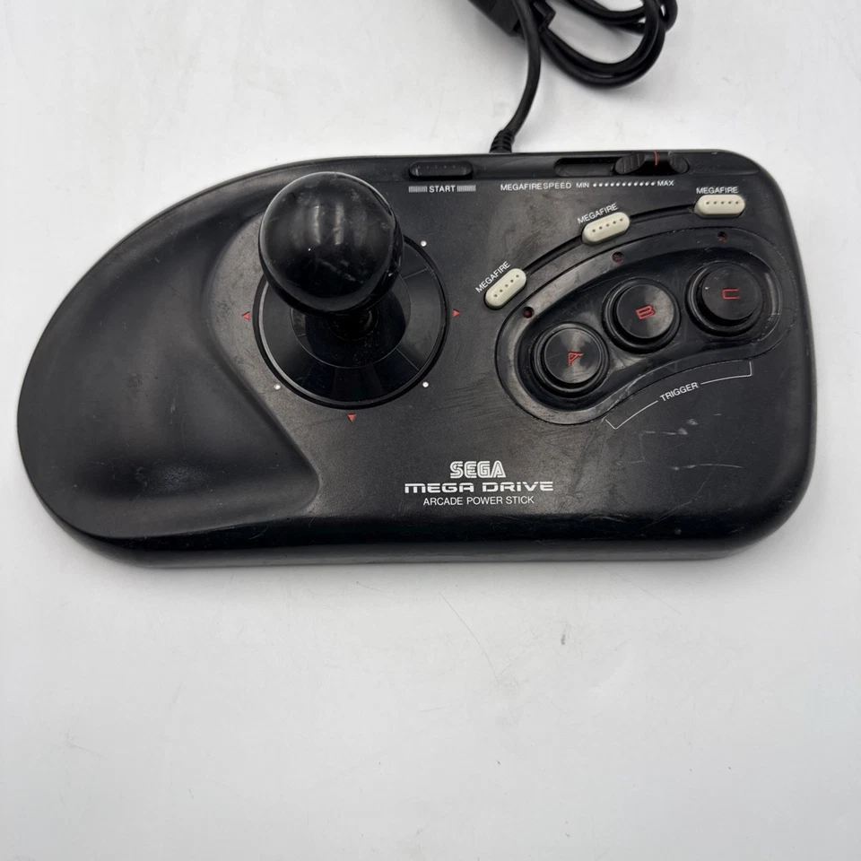 SEGA MEGA DRIVE ARCADE POWER STICK MK-1655-50 Foto 2 de 4