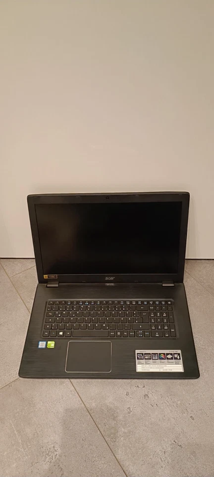 Acer Aspire E5-774G- 17 Zoll - Core i7 - 128GB SSD - 8GB RAM- Notebook Laptop - Bild 2 von 4
