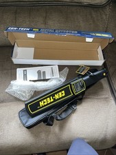 NEW Handheld 9v Metal Detector Wand Security School Club Events Cen-tech