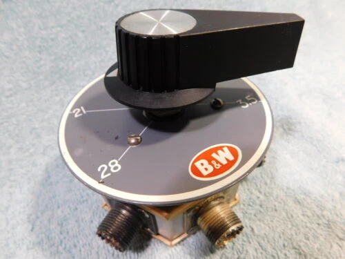 Piezas y accesorios de comunicación por radio B&W