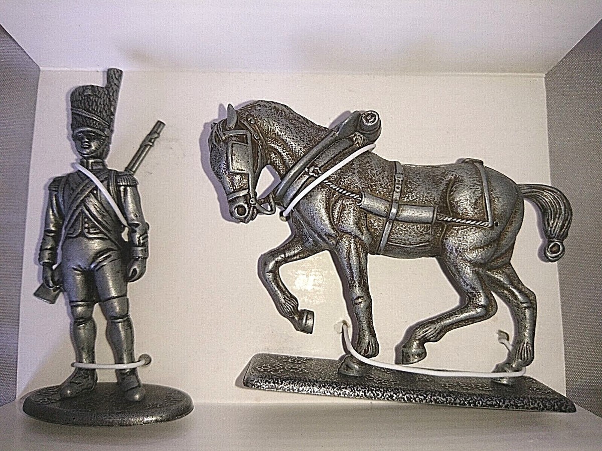 French Napoleonic Imperial Guard Chasseurs à Cheval, 1804–1815, 54 mm Toy Soldie