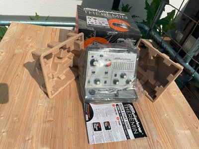 3x Dubreq - Stylophone Pack - Theremin , Gen X-1 und Beat