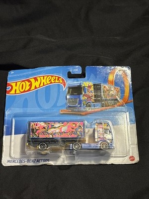 Hot Wheels Mercedes-Benz Actros Semi Rig Convoy
