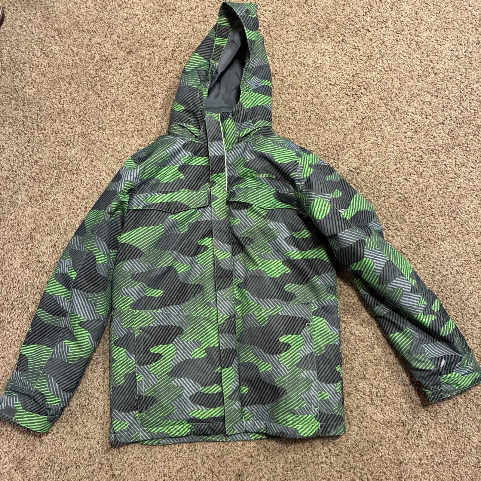 Columbia Youth Large Gray Green Camo Interchange Outgrown Hooded Coat 14/16