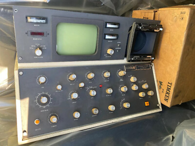 Amray Scanning Electron Microscope Control Station.