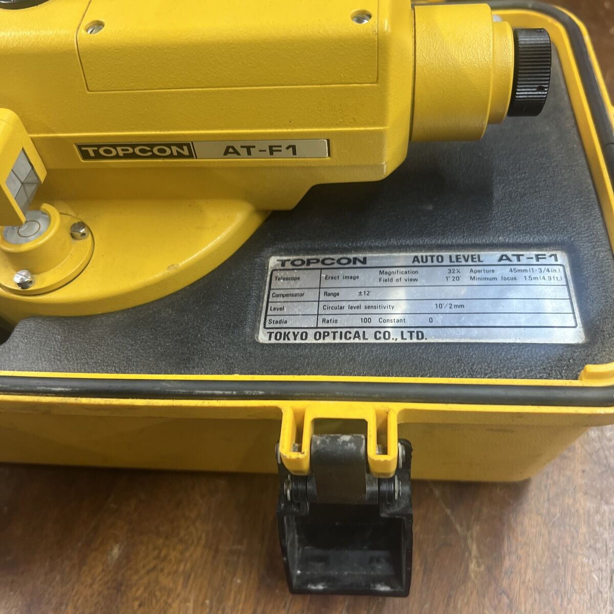s-l1200.jpg s-l1200.jpg
