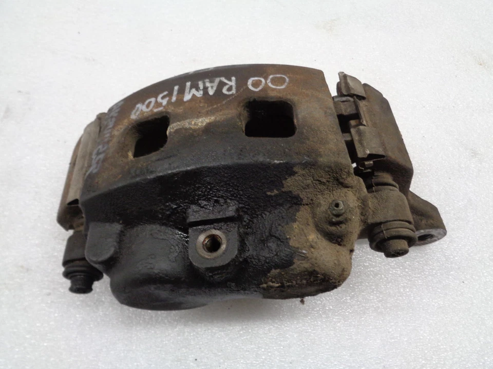 Pinza de freno delantera izquierda del lado del conductor Dodge Ram 1500 Van 2000-2002 OEM AK2411252 Foto 3 de 4