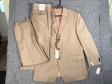 NEW Calvin Klein 2pc Suit Men s Sz 42R 35x36 Beige Tan Wool MSRP 399.99 Flaw