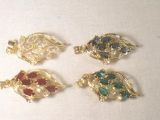 .4.. PENDANTS DESIGNER VINTAGE WITH SWAROVSKI  CRYSTALS   LOT  214MIX-15