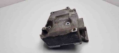 VW PASSAT B7 ALLTRACK 365 Klimakompressorhalterung 038260885B 1.90 31115267