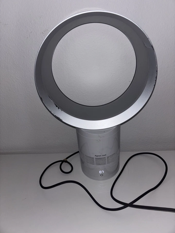 Dyson Tischventilator AM06 Air Multiplier weiß Schreibtisch Tischventilator - ohne Fernbedienung - Bild 1 von 4