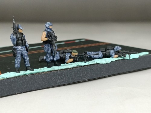 Modelo de 4 figuras de tirador del equipo de francotiradores de la Marina de los Estados Unidos construido y pintado 1/72 - Imagen 9 de 10