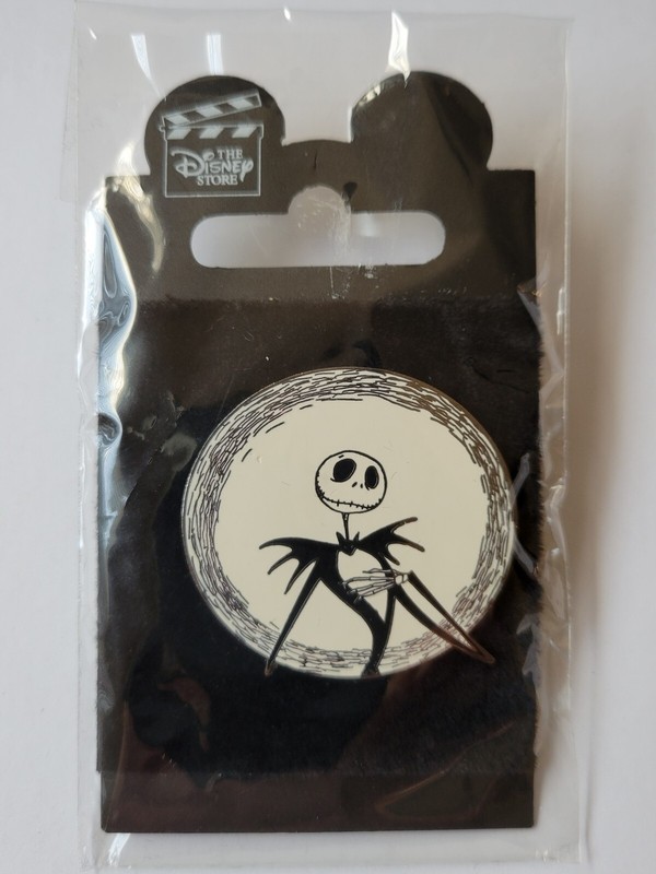 Japan Disney Store Nightmare Before Christmas Jack Skellington Pin New On Card