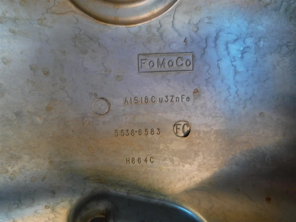 Cubierta de cilindro de culata Lincoln MKZ 2006-2009 3,5 L 7G 228 usada OEM Foto 3 de 4