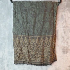 PASHMINA Style Scarf Wrap Shawl Gray Green Crinkle Floral Vintage Style Elegant