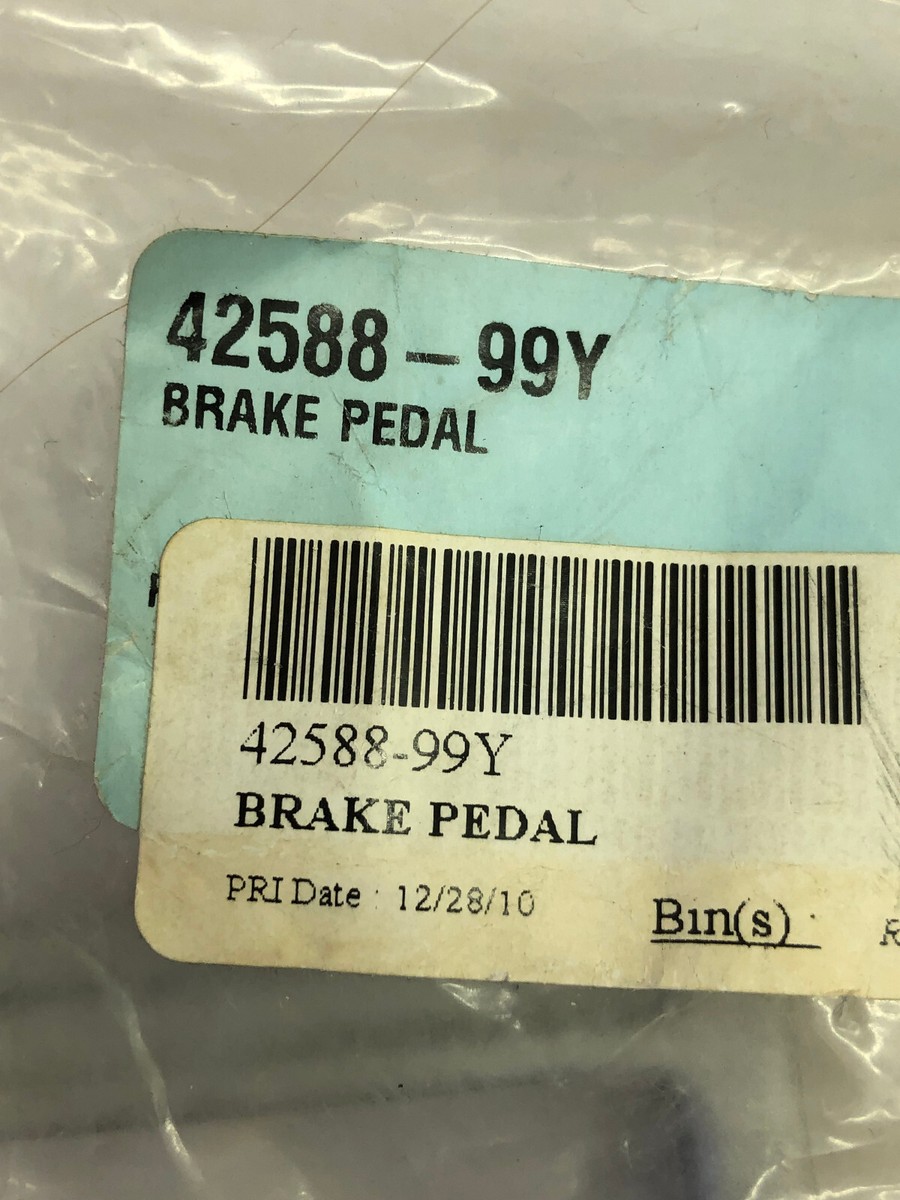 パッド Harley Davidson Buell Genuine Brake Pedal P/N 42588-99Y OEM