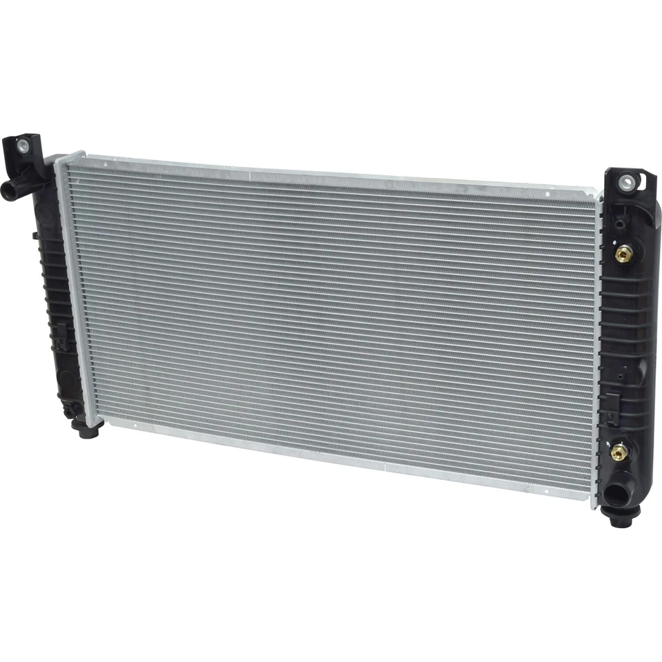 For 2000-2004 GMC Yukon XL 1500 Radiator UAC 2001 2002 2003 - Image 3 of 3