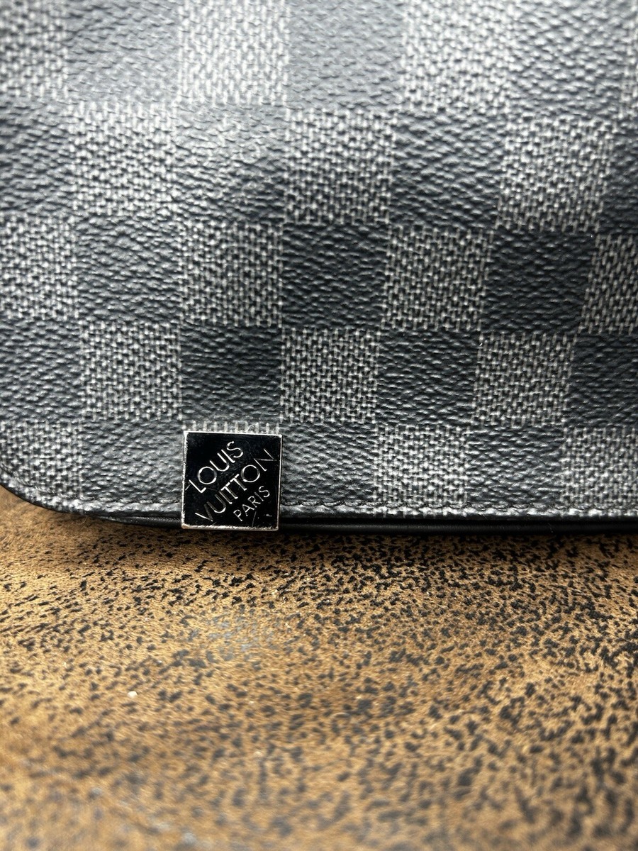 Louis Vuitton district pm damier graphite messenger bag men | eBay