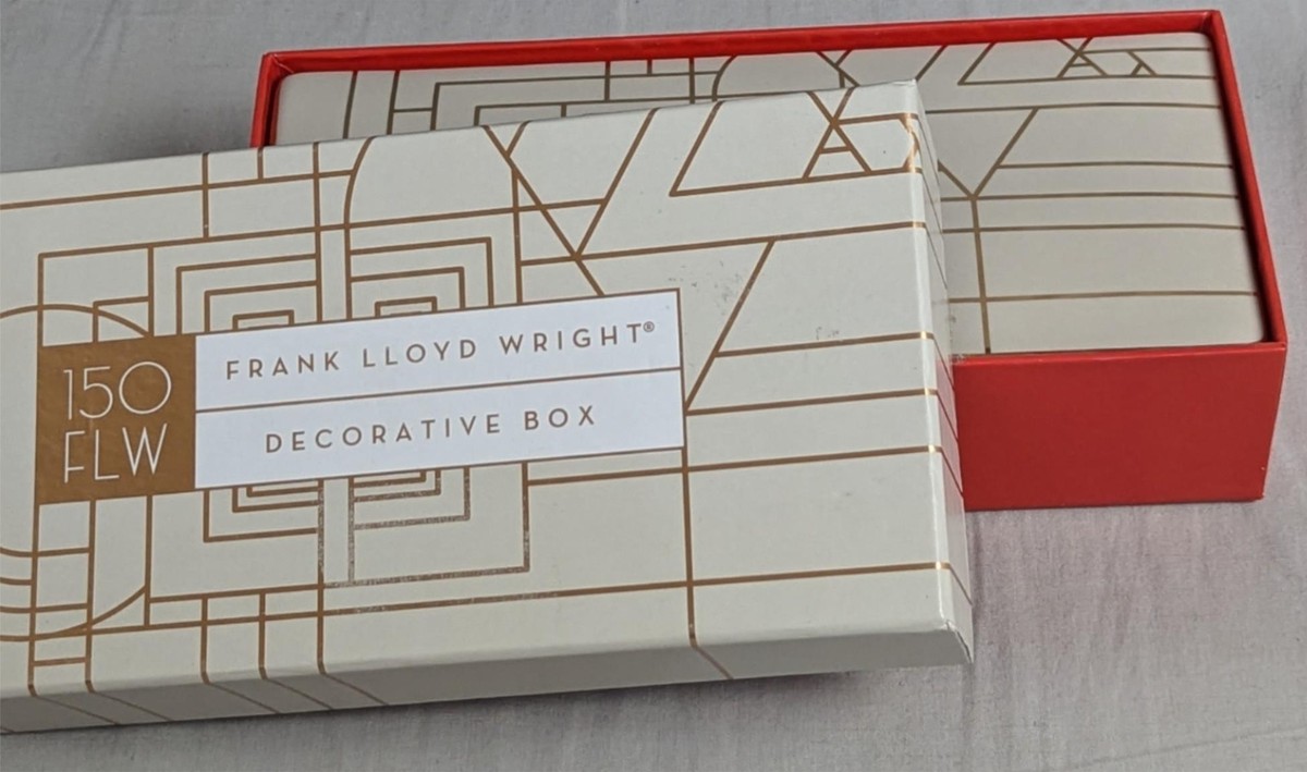 【希少】FRANK LLOYD WRIGHT PILLBOX Robie Mini Lightbox – Fallingwater Museum Store