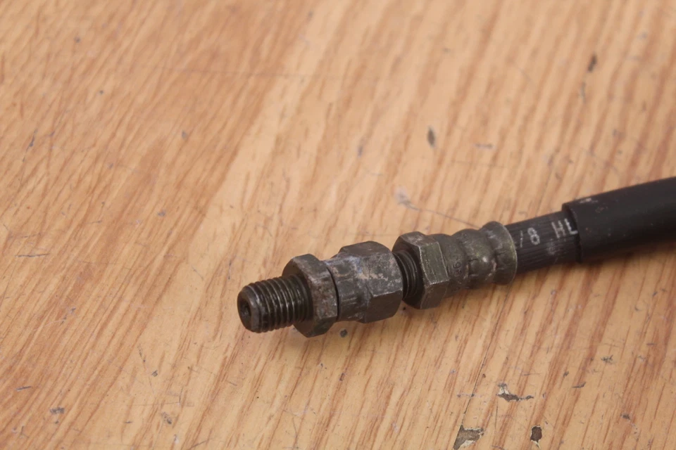 Yamaha VMAX 700 SX 1997 línea de freno/manguera Foto 3 de 4