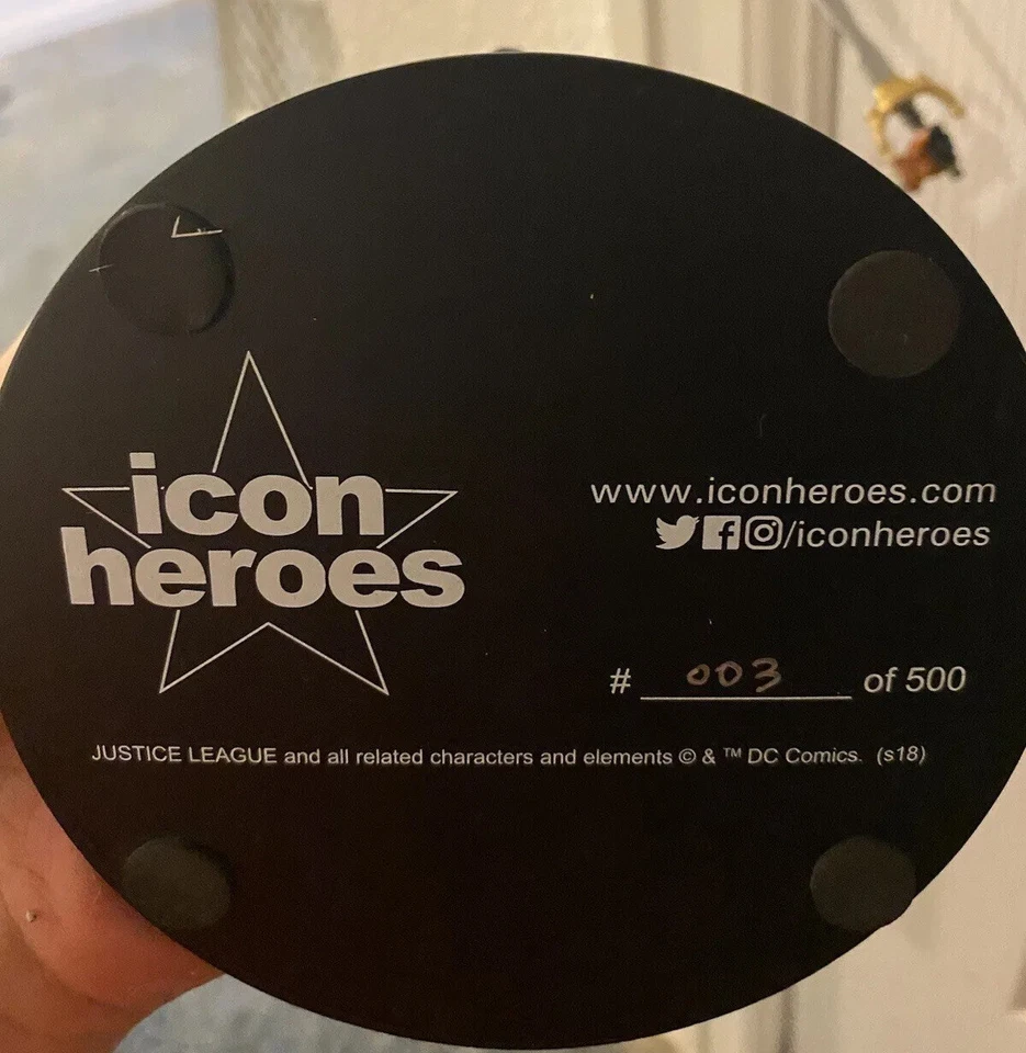 DC Comics DEATHSTROKE Renacimiento (Desenmascarado) Estatua Coleccionable-Icono Héroes #3/500 Foto 4 de 4