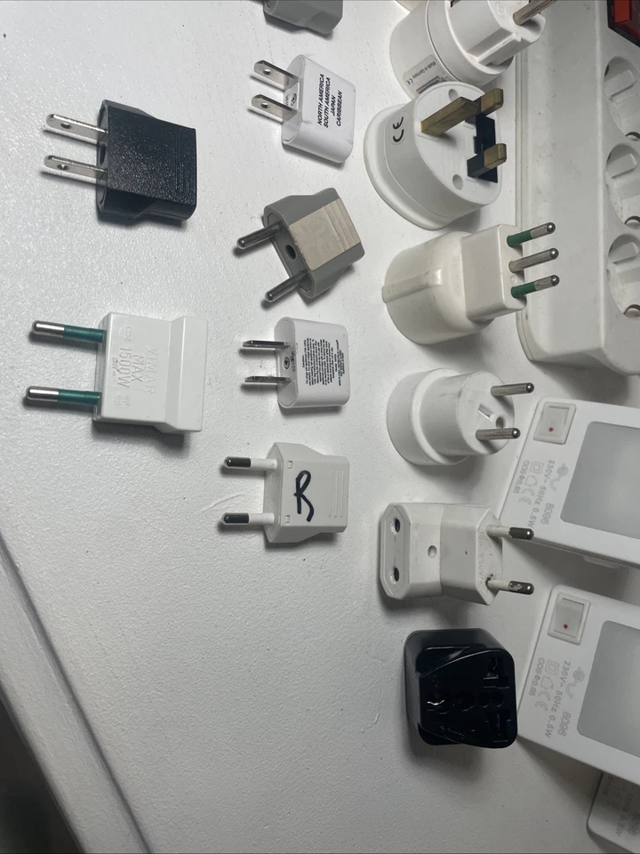 Lot 220 Volt Surge Protector 5 & 3 Socket Power Strips 220V-240V With Extras - Image 4 of 4