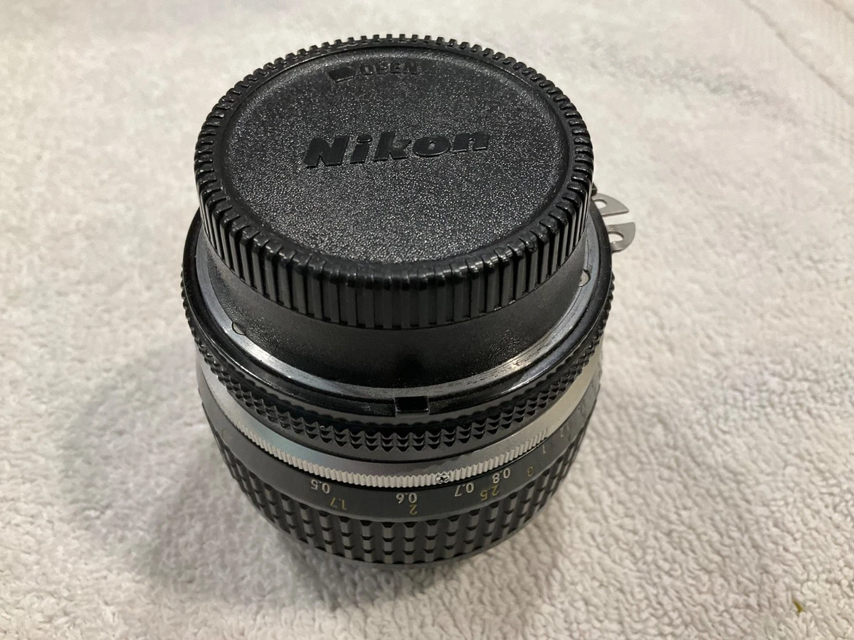 【中古】Nikon AI-S FX NIKKOR 50mm f/1.2 Fixed Zoom Manual Focus Lens for Nikon DSLR Cameras [並行輸入品] Amazon.com : Nikon AI-S FX NIKKOR 50mm f/1.2 Fixed Zoom Manual