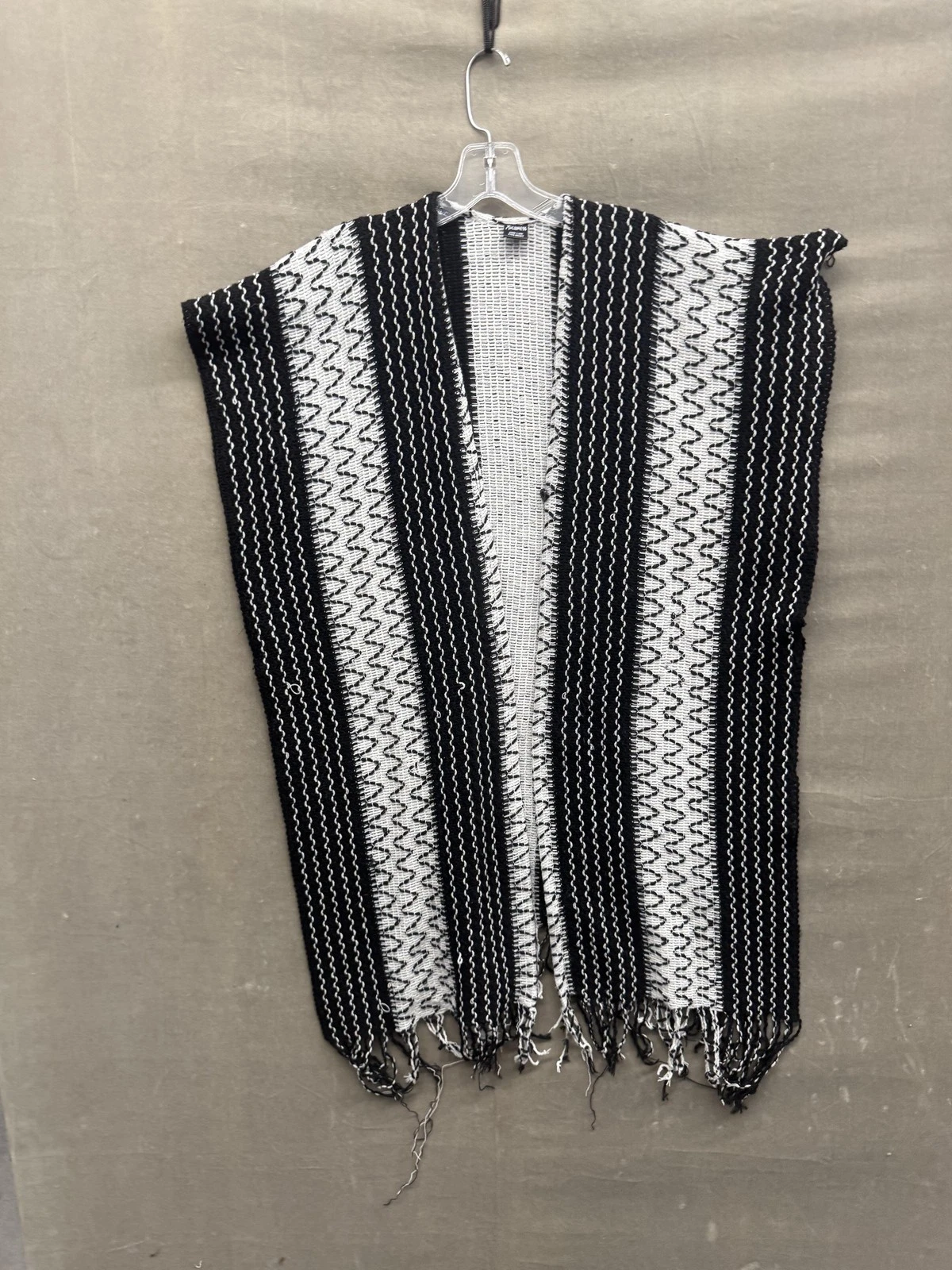 Highness Poncho Vest One Size Boho Fringe Open Front Southwestern Festiva