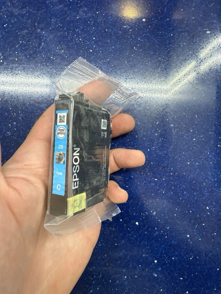 Cartucce ORIGINALI Epson Fragola Multipack 3 Colori 29 Claria Manca Nero - Immagine 4 di 4