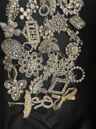 Vintage Estate Costume Jewelry Lot Retro MCM Estate Rhinestone Earrings Brooches