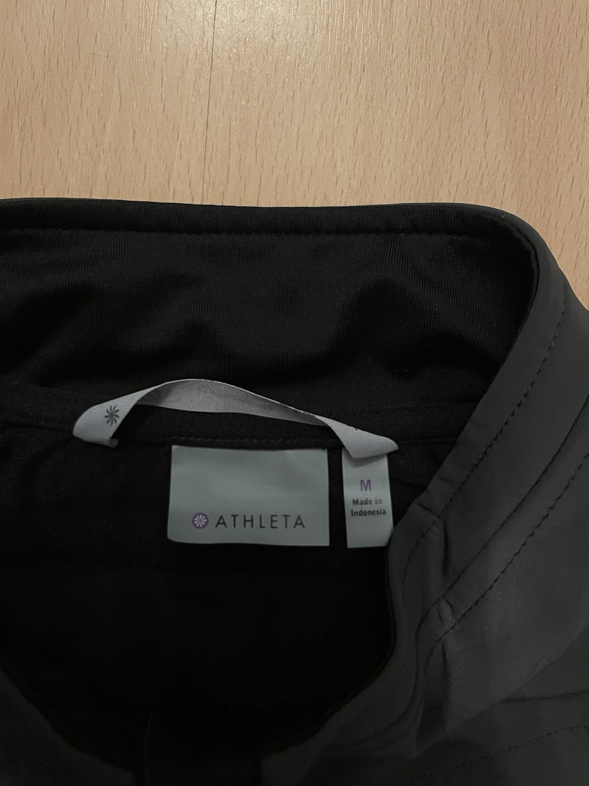 Athleta Black Gray Medium Reflective Running Star… - image 4