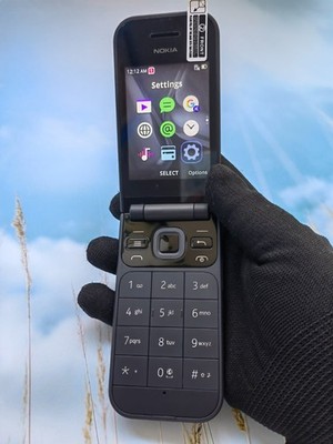 Unlocked Nokia 2720 Flip Dual SIM 4GB Smartphone | eBay