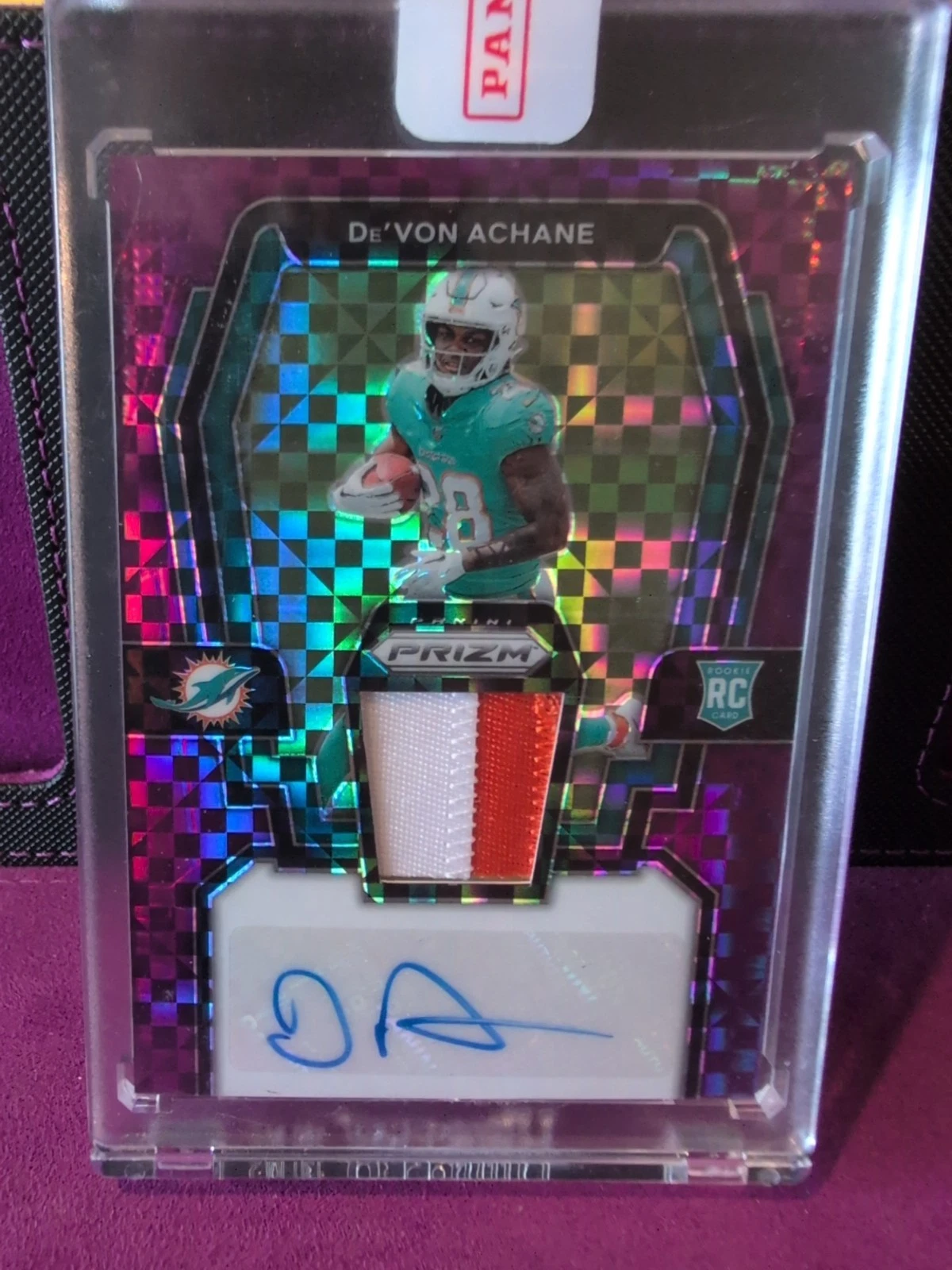 De'Von Achane Panini Prizm Rookie Patch Autographs #RPADAC Purple Power