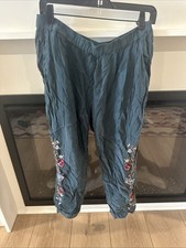 Johnny Was Green Silk Embroidered Joggers