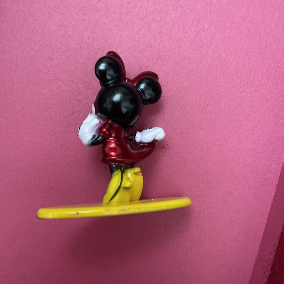 MINNIE MOUSE DISNEY 1.5” ACTION FIGURE DIE-CAST NANO JADA TOY (PRE-OWNED) - Image 2 of 4
