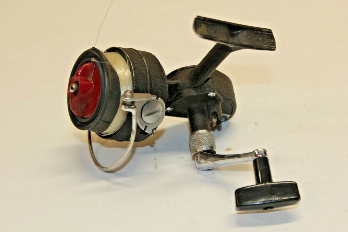 Vintage Fishing Spinning Reels , Includes , DAM Quick super from west  Berlin , Shakespeare Noris 2115 , Penn 710 , Mitchel 310 , 7 items -  Bunting Online Auctions