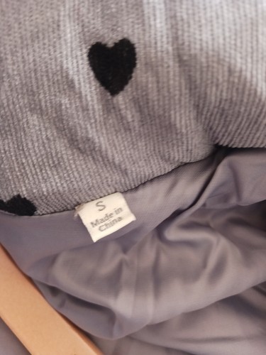 Giacca cappotto imbottito velluto Umgee grigio con cuori nuovo con etichette finto collo taglia small - Foto 5 di 10