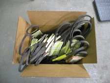 LOT OF 38 NOS MELMAK GOLD LABEL V-BELTS INDUSTRIAL 4L 440 4L 390 FREE SHIPPING