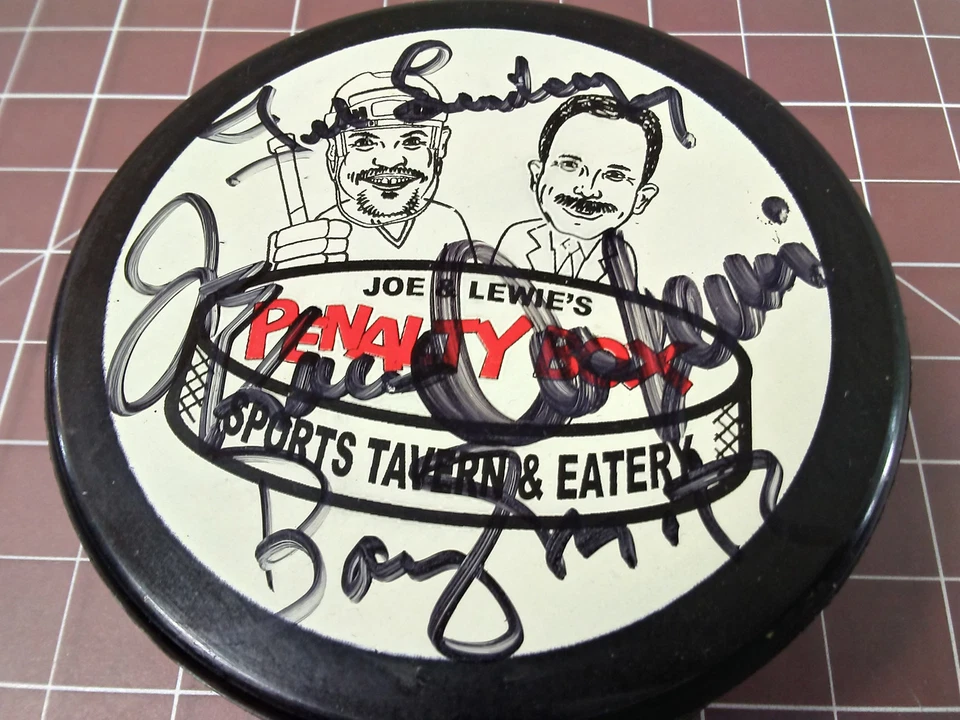 Red Wings — Тед Линдсей — Дэйв Льюис — Джо Кокур — Барри Смит — с автографом  - Изображение 4 из 4