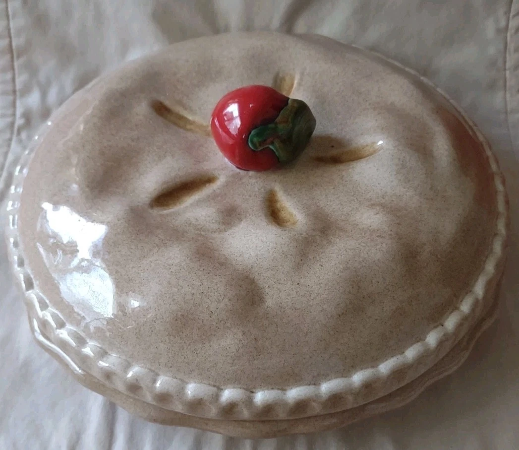 Apple Pie Plate Baking Dish Covered, Ceramic fits 8.5" pie