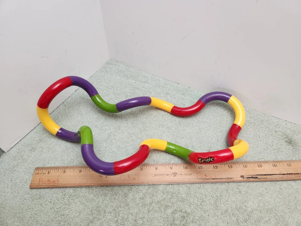 Vintage 1981 Richard X Zawitz Tangle Toy Fun Party Art Fidget Toy Vibrant! - Image 4 of 4
