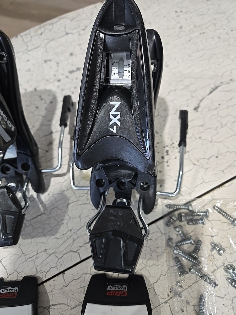 LOOK NX7 ビンディング 黒 ルック Look NX Junior 7 - Moment Skis